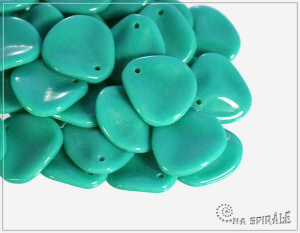 Rose petal 14x13 mm, Opaque Turquoise, 10 ks