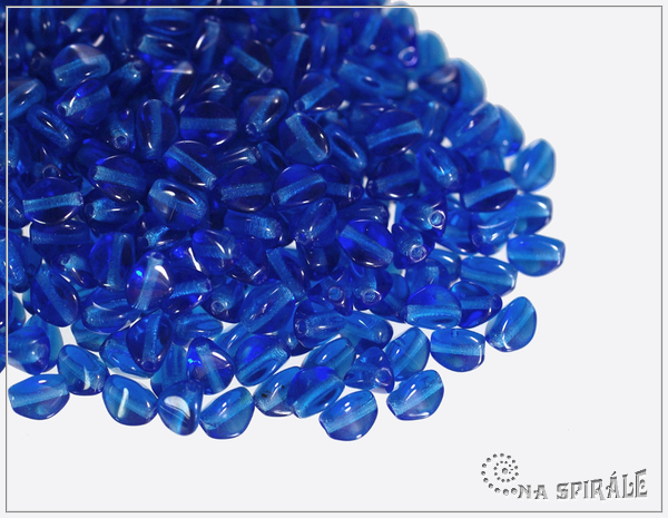 Pohanka transparent dark sapphire, 5x3,5 mm, 50 ks