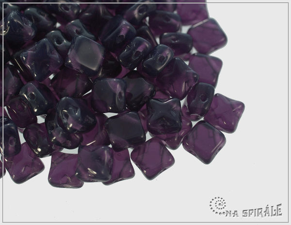 Silky Star Beads Violet Opal, 6x6 mm, 30 ks