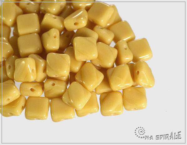 Silky Beads 6x6 mm, Opaque Beige, 30 ks