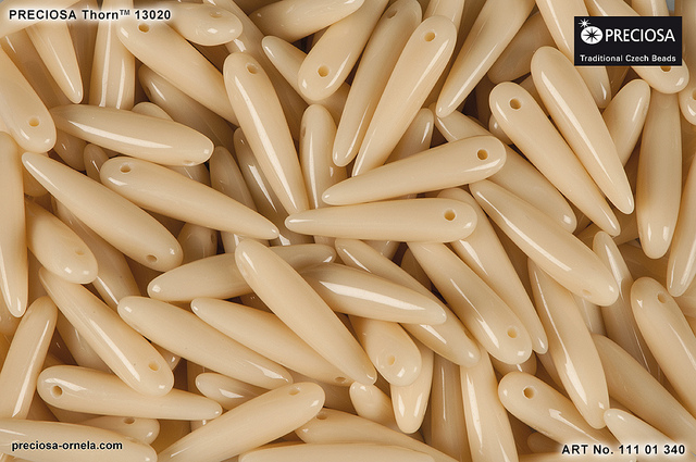 Preciosa THORN, opaque light beige, 16x5 mm, 12 ks