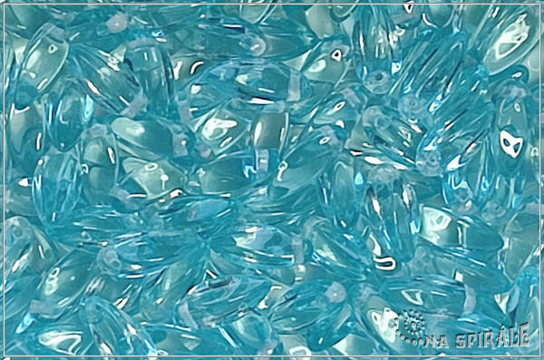 Twist pendant 6x12 mm, Transparent Light Aquamarine, 20 ks